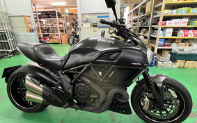 DUCATI DIAVEL Carbon 2018 DIAVEL