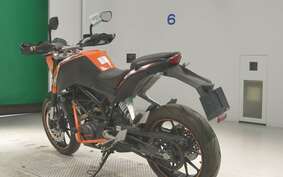 KTM 200 DUKE JUC40