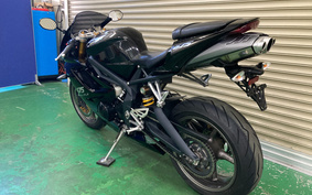 TRIUMPH DAYTONA 675 2009 MD1066