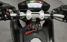 DUCATI HYPERMOTARD 820 2015 B201JA