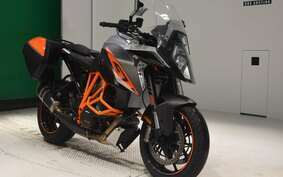 KTM 1290 SUPER DUKE GT 2018