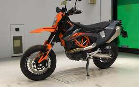 KTM 690 SMC R 2022 LSV40