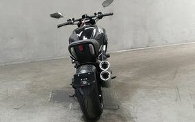 DUCATI DIAVEL Carbon 2011 G100AB