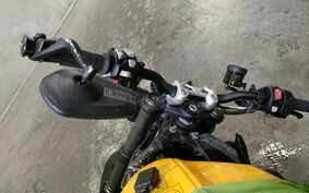 TRIUMPH STREET TRIPLE RS 2023 HDA61