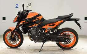 KTM 890 DUKE GP 2023 TU940