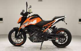 KTM 250 DUKE JPE40