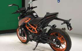 KTM 125 DUKE JPA40