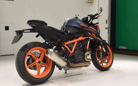 KTM 1290 SUPER DUKE R 2023