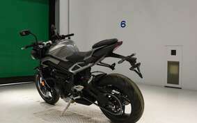 TRIUMPH STREET TRIPLE R 2024