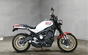 YAMAHA XSR900 RN56J