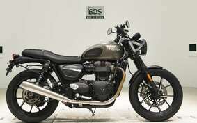 TRIUMPH STREET TWIN 2020