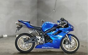 TRIUMPH DAYTONA 675 2011 TMD10