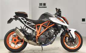 KTM 1290 SUPER DUKE R 2019 V3940