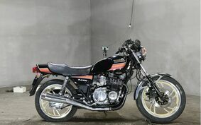 YAMAHA XJ550 4V8