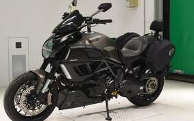 DUCATI DIAVEL STRADA 2014