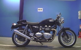 TRIUMPH THRUXTON 900 2013 J9042G