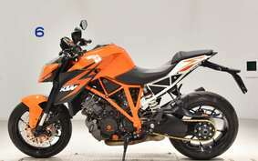 KTM 1290 SUPER DUKE R 2014 V3940