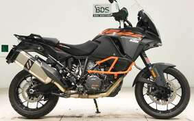 KTM 1290 SUPER ADVENTURE S 2018 V7940