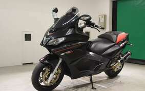 APRILIA SRV850 2013 M551