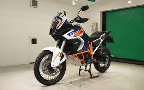 KTM 1290 SUPER ADVENTURE R 2024