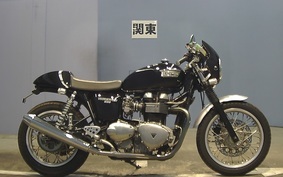 TRIUMPH THRUXTON 900 2004 J9042G