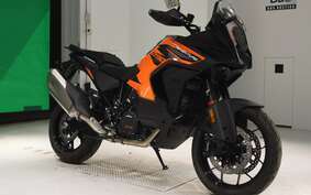 KTM 1290 SUPER ADVENTURE S 2023