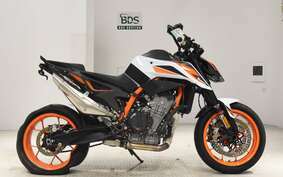 KTM 890 DUKE R 2022 TU940