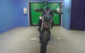 APRILIA DORSODURO 750 2012 SM00