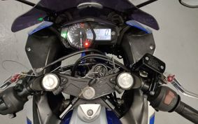 YAMAHA YZF-R25 RG10J