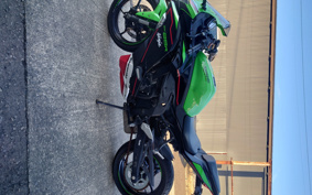 KAWASAKI NINJA ZX 25 R KRT ED ZX250E