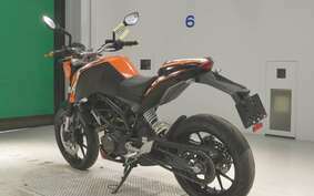 KTM 200 DUKE JUC4D