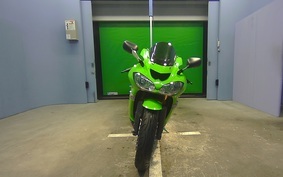 KAWASAKI ZX 10 NINJA R 2004 ZXT00C