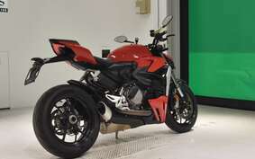 DUCATI STREETFIGHTER V2 2022