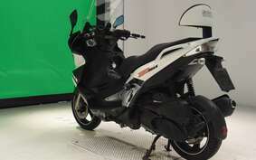 APRILIA SR MAX 125