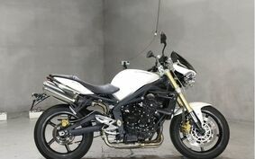 TRIUMPH STREET TRIPLE MD4066