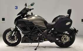 DUCATI DIAVEL STRADA 2014