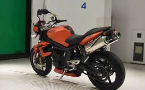 TRIUMPH STREET TRIPLE R 2010