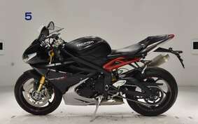 TRIUMPH DAYTONA 675 R 2014 TA14FA