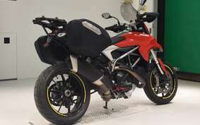 DUCATI HYPERSTRADA 820 2013