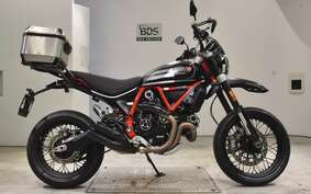 DUCATI SCRAMBLER Desert Sled 2021