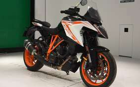 KTM 1290 SUPER DUKE GT 2020