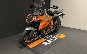 KTM 1290 SUPER DUKE GT 2024 V6940