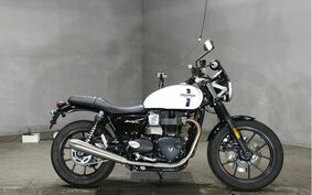 TRIUMPH STREET TWIN 2018 AD74GD