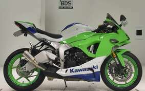 KAWASAKI NINJA ZX-6R A 2024 ZX636J