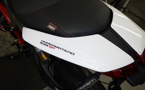 DUCATI HYPERMOTARD 939 SP 2016