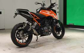 KTM 250 DUKE JPE40