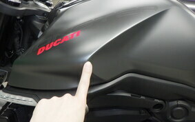 DUCATI MONSTER 937 + 2021 1M00A