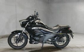 SUZUKI イントルーダー150 DY11A