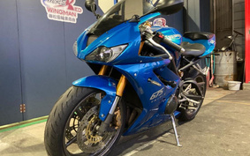 TRIUMPH DAYTONA 675 2008 MD1066