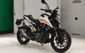 KTM 390 DUKE 2024